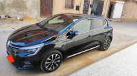 voitures-renault-clio-5-2023-intense-relizane-algerie