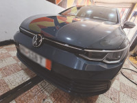 voitures-volkswagen-golf-8-2022-style-dar-el-beida-alger-algerie