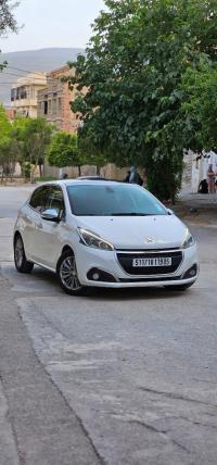 سيارات-peugeot-208-2019-allure-facelift-باتنة-الجزائر
