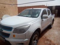 voitures-chevrolet-colorado-2014-cabine-double-ltz-el-meniaa-menia-algerie