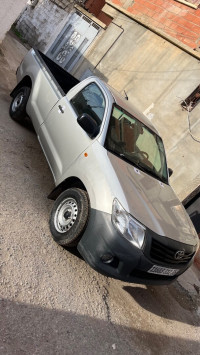 utilitaire-toyota-hilux-2012-hammedi-boumerdes-algerie