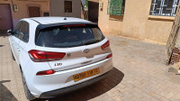 moyenne-berline-hyundai-i30-2019-prestige-tlemcen-algerie