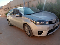 voitures-toyota-corolla-2015-hassi-messaoud-ouargla-algerie