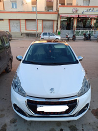 voitures-peugeot-208-2015-bordj-bou-arreridj-algerie