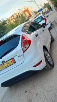 voitures-ford-fiesta-2014-trend-look-saoula-alger-algerie