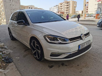 voitures-volkswagen-golf-7-2018-carat-bouira-algerie