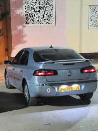 voitures-renault-laguna-2-2001-authentique-chlef-algerie