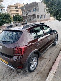 voitures-dacia-sandero-2017-stepway-relizane-algerie