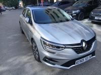 سيارات-renault-megane-4-2023-شراقة-الجزائر
