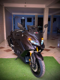 motos-et-scooters-yamaha-tmax-562-tech-max-2024-el-achour-alger-algerie