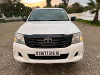 voitures-toyota-hilux-2016-legend-dc-4x4-pack-luxe-tizi-ouzou-algerie