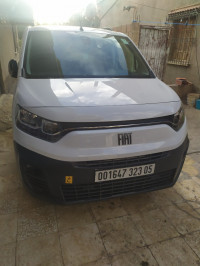 voitures-fiat-doblo-2023-ngaous-batna-algerie