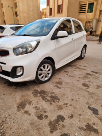 voitures-kia-picanto-2014-ferdjioua-mila-algerie