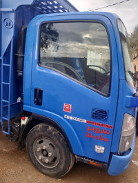 camion-isuzu-2013-bouskene-medea-algerie