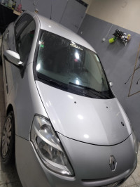 voitures-renault-clio-3-2011-bir-kasdali-bordj-bou-arreridj-algerie