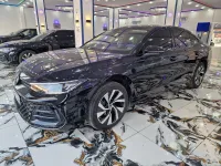Volkswagen Passat 2025 PRO