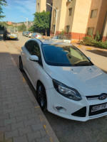 voitures-ford-focus-5-portes-2012-trend-sport-larbaa-blida-algerie