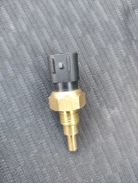 Capteur thermostat yaris Toyota 