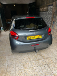 voitures-peugeot-208-2016-draa-el-mizan-tizi-ouzou-algerie