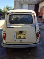 voitures-renault-4-1984-ouled-chebel-alger-algerie