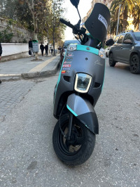 motos-et-scooters-vms-estat-cuxi-2022-cheraga-alger-algerie