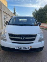 utilitaire-hyundai-h1-2012-vitre-6-places-bou-ismail-tipaza-algerie