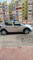 voitures-dacia-sandero-2016-stepway-batna-algerie