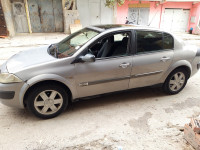 voitures-renault-megane-2-classique-2005-constantine-algerie