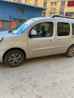 voitures-renault-kangoo-2021-maghnia-tlemcen-algerie