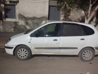 voitures-renault-scenic-2001-heliopolis-guelma-algerie