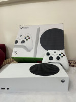 consoles-xbox-series-s-512gb-ssd-avec-boite-batterie-konix-blida-algerie