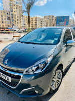 voitures-peugeot-208-2016-allure-facelift-bethioua-oran-algerie