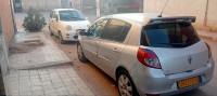 voitures-renault-clio-3-2010-bechar-algerie