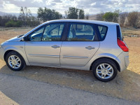 voitures-renault-scenic-2009-es-senia-oran-algerie