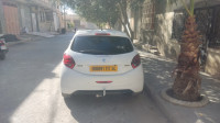 voitures-peugeot-208-2017-gt-line-el-anseur-bordj-bou-arreridj-algerie