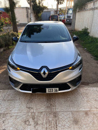 voitures-renault-clio-5-2023-rs-line-reghaia-alger-algerie