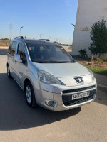 voitures-peugeot-partner-2011-tepee-allure-zeralda-alger-algerie