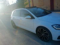 voitures-volkswagen-golf-7-2019-drive-tiaret-algerie