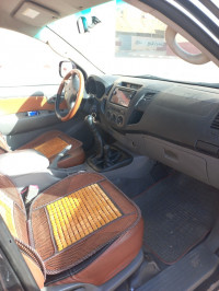 utilitaire-toyota-hilux-2010-44-d4d-tiaret-algerie