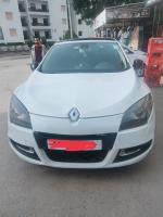 moyenne-berline-renault-megane-3-2013-gtline-issers-boumerdes-algerie