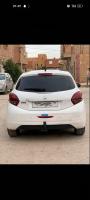 citadine-peugeot-208-2015-access-facelift-laghouat-algerie