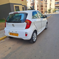 voitures-kia-picanto-2012-pop-tipaza-algerie