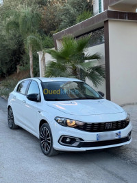 voitures-fiat-tipo-hatshback-2023-hatchback-life-el-khroub-constantine-algerie