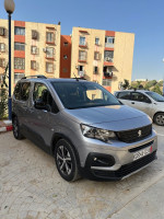 voitures-peugeot-rifter-2023-gt-alger-centre-algerie