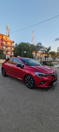 voitures-renault-clio5-2021-intonsse-plus-kouba-alger-algerie