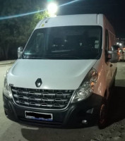 voitures-renault-master-2013-guelma-algerie