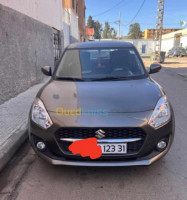 berline-suzuki-swift-2023-mostaganem-algerie