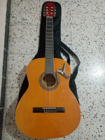 guitare-classique-jackson-mchedallah-bouira-algerie