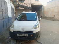 voitures-peugeot-partner-2015-bir-el-djir-oran-algerie