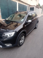 voitures-dacia-sandero-2018-stepway-bouzareah-alger-algerie